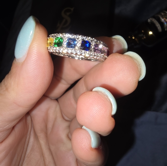 Sale FINE JEWELRY Rainbow Eternity Band Very Shiny & Classic! Retails $750 - Picture 9 of 10